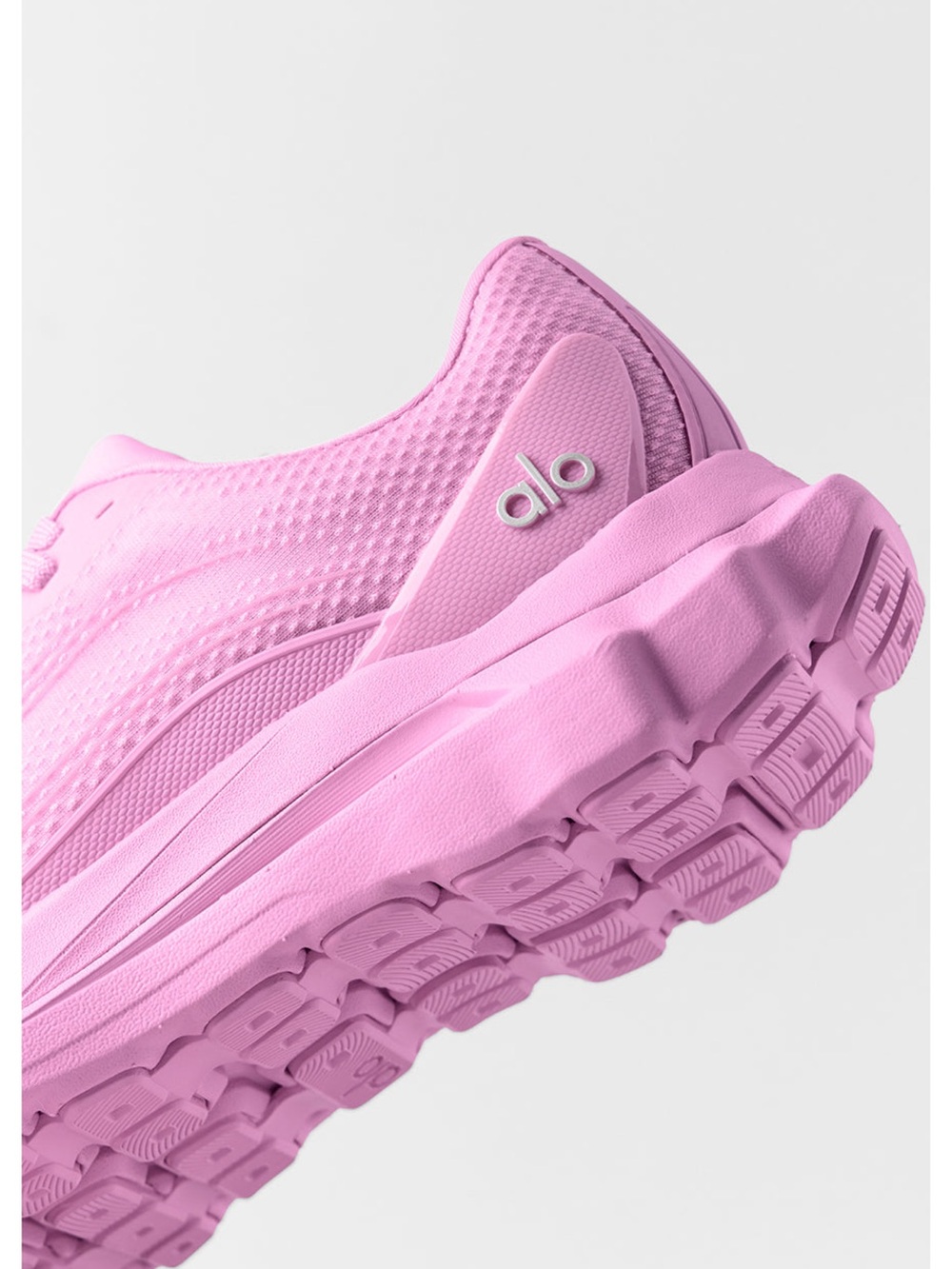 ALO Runner - Candy Heart Pink - Picture 7 of 8